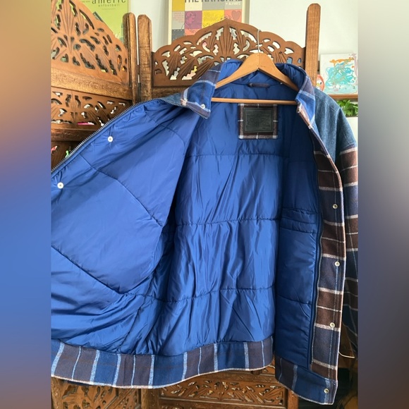 Levi’s plaid, western bomber; wool blend - Picture 4 of 9